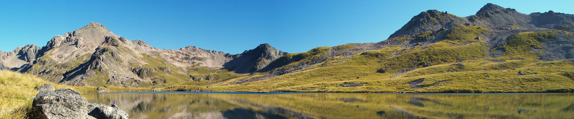 shutterstock 87860506 Lake Angelus v3